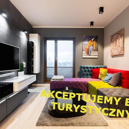 Elegant Business Accommodation With Parking - By Upstairs Красков Екстериор снимка